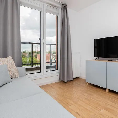 Bright & Trendy With Balcony By Renters * Gdańsk
